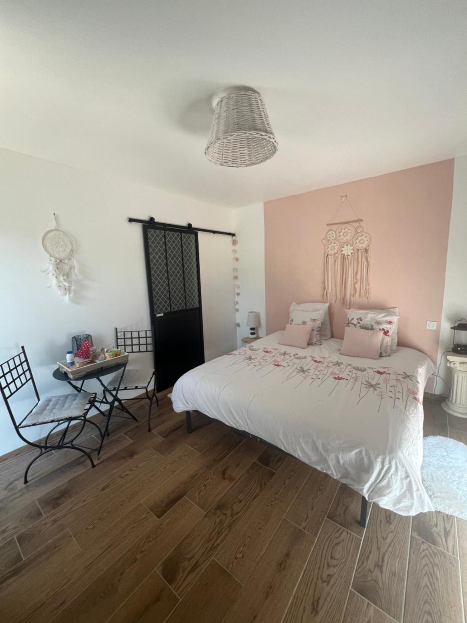 Quiniere - Entre Lac Et Foret - Hebergement Independant Avec Espace Kitchenette Blois Luaran gambar